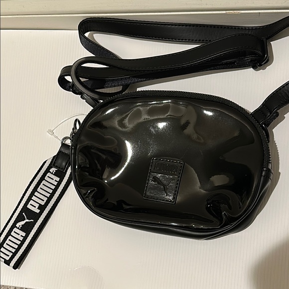 NWT Puma Black Crossbody Bag - Picture 2 of 4